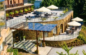 Taras restauracji i kawiarni - Hotel Activa***