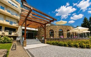 Taras restauracji i kawiarni - Hotel Activa***