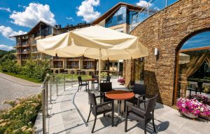 Taras restauracji i kawiarni - Hotel Activa***