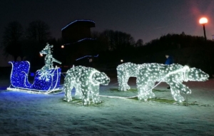 Zimowy Park Świetlnych Postaci Bajkowych