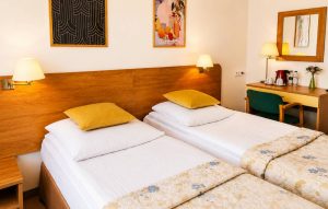 Pokój dwuosobowy - Hotel Activa***