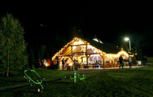 Biesiada pod wiatą - Hotel Activa***